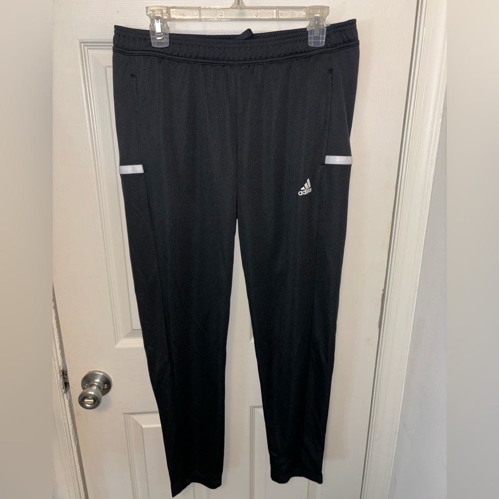 Women’s adidas sweatpants